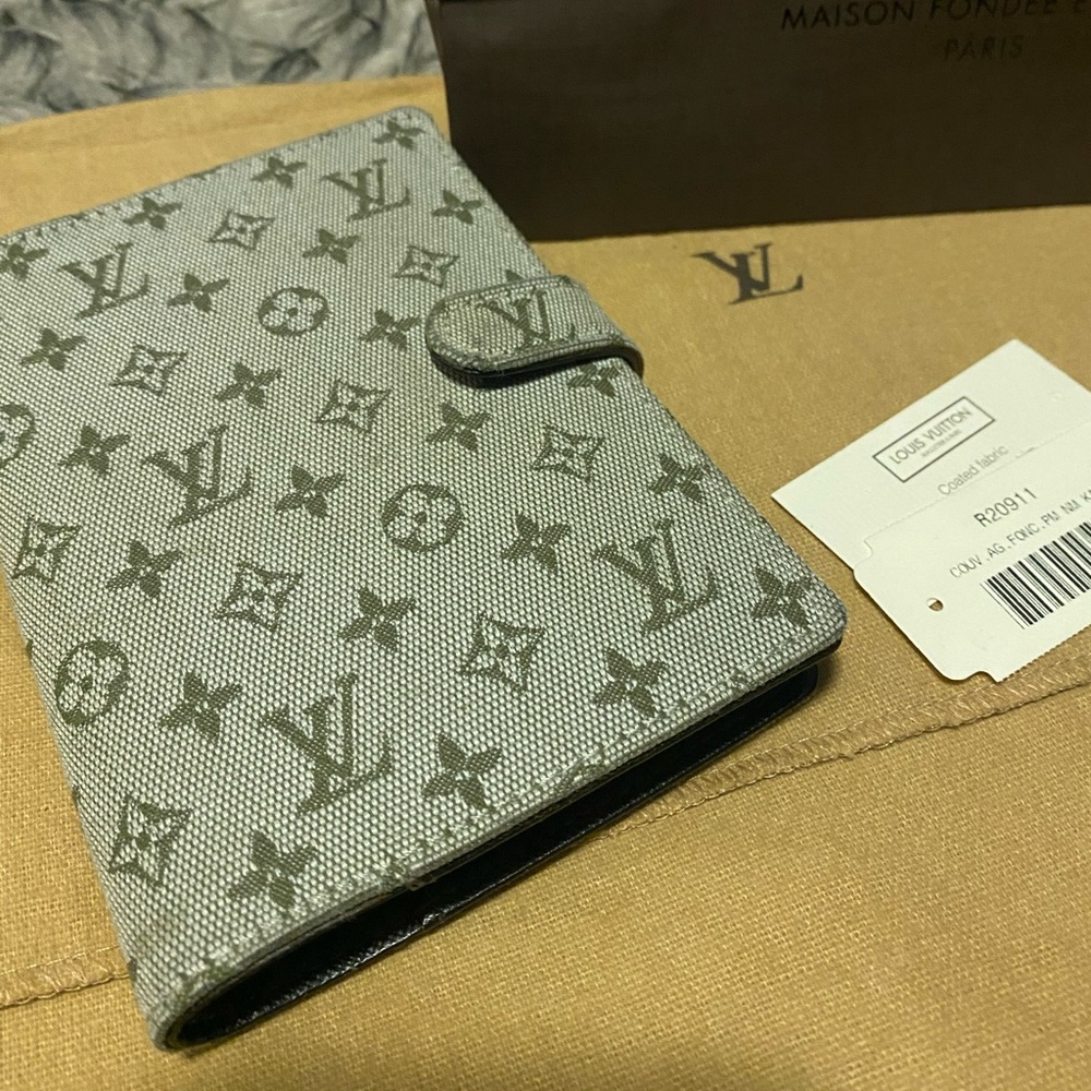 Authentic Louis Vuitton Khaki Monogram Agenda PM
